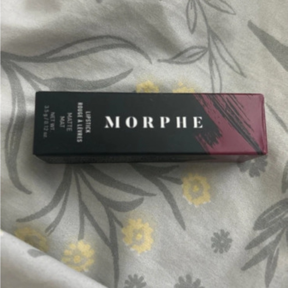 Morphe lipstick